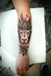 View Lion Face & Rose by Gav Stones